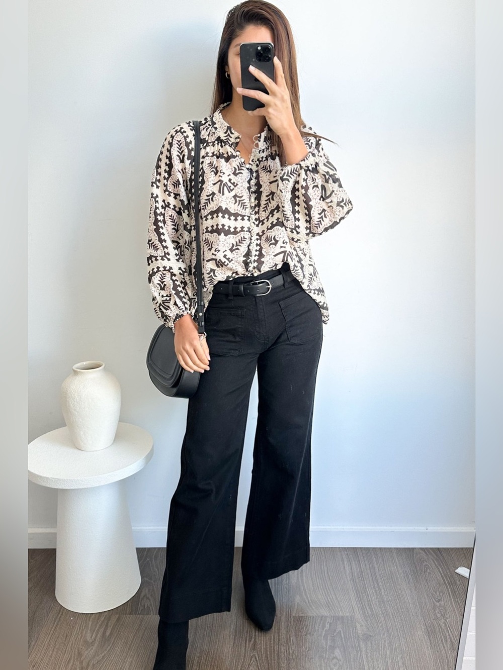 Billy J Women's Printed Button-Front Blouse in Black & Cream - Picture 3 of 9